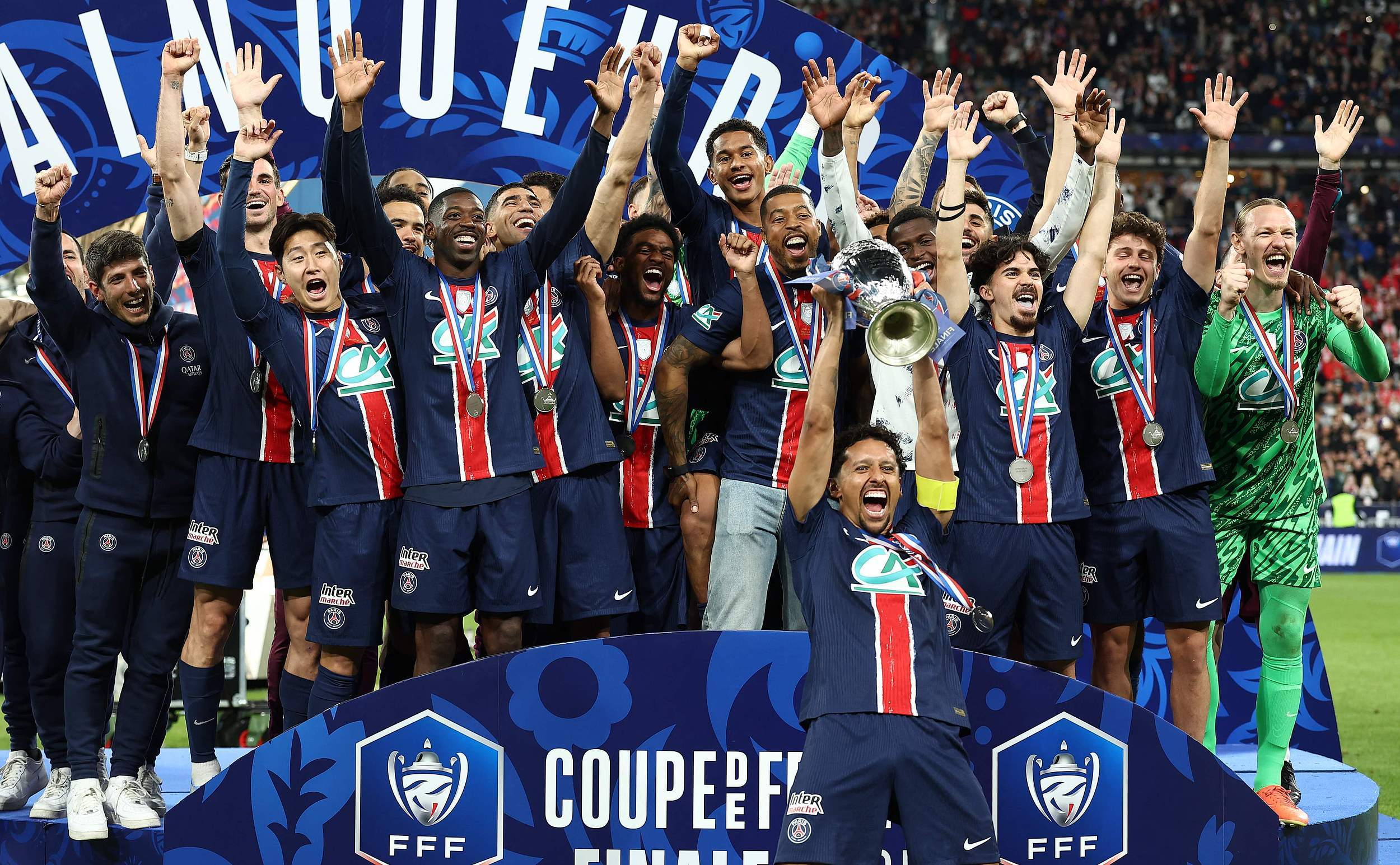 詹姆斯关键节点势不可挡,巴黎圣日耳曼带队取胜!的简单介绍 詹姆斯关键节点势不可挡,巴黎圣日耳曼带队取胜!的简单介绍